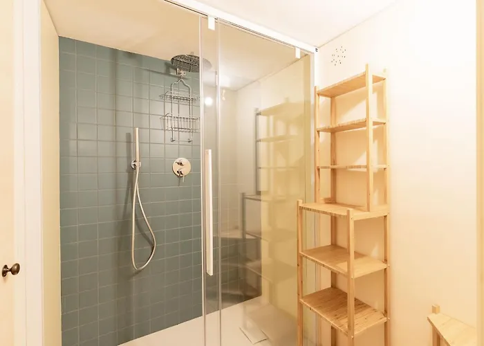 Societa Mutuo Soccorso, Λεβάντο